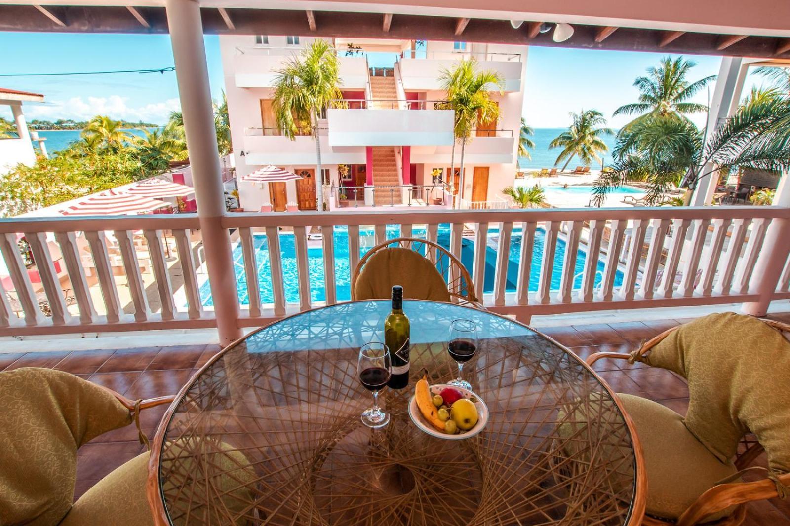 Miramar Suites Placencia Extérieur photo