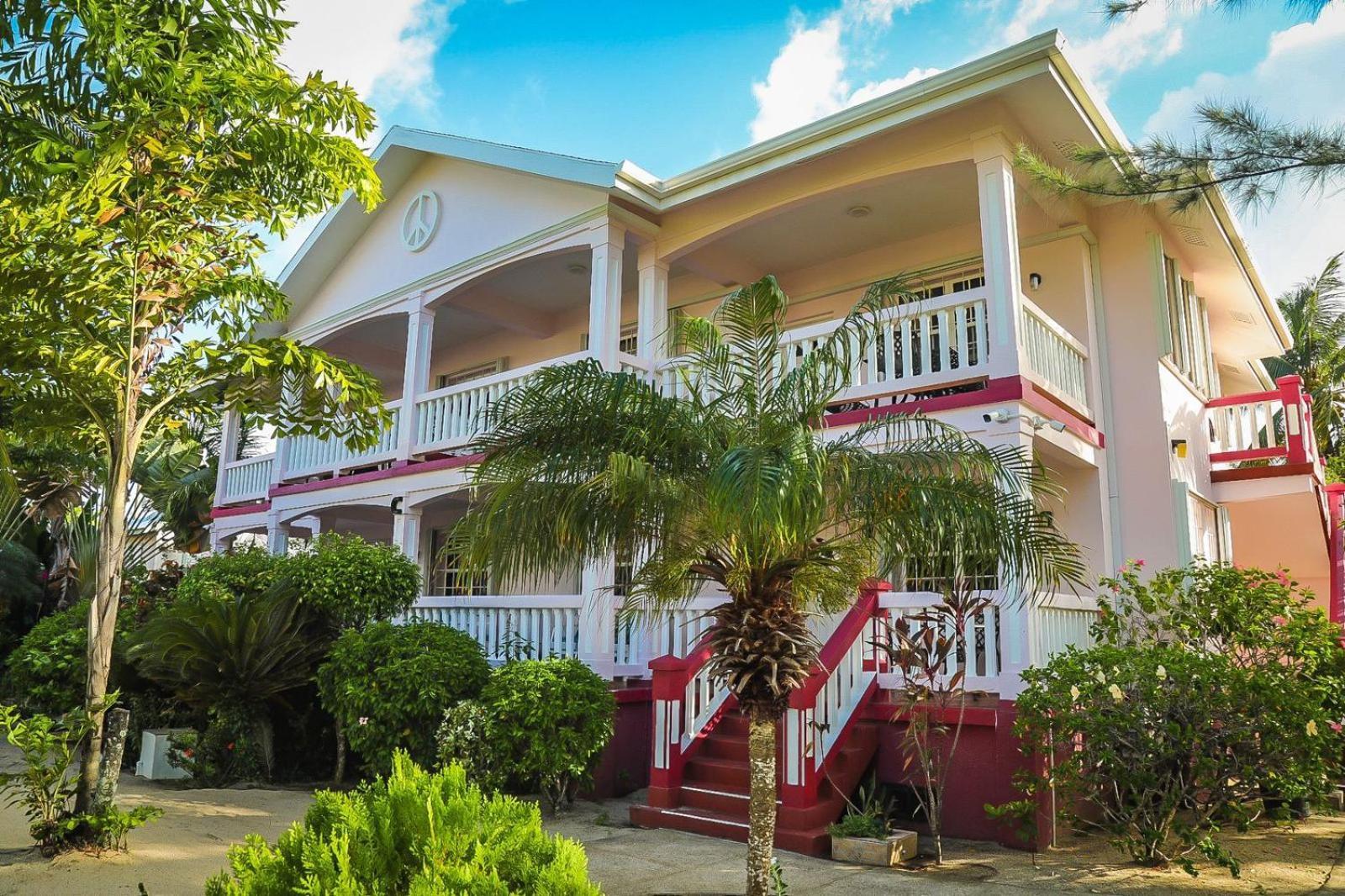 Miramar Suites Placencia Extérieur photo