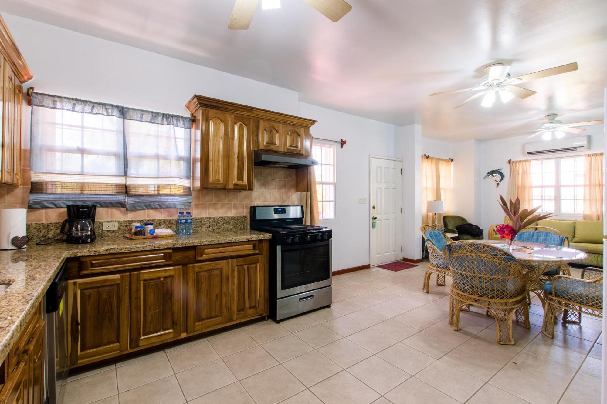 Miramar Suites Placencia Chambre photo